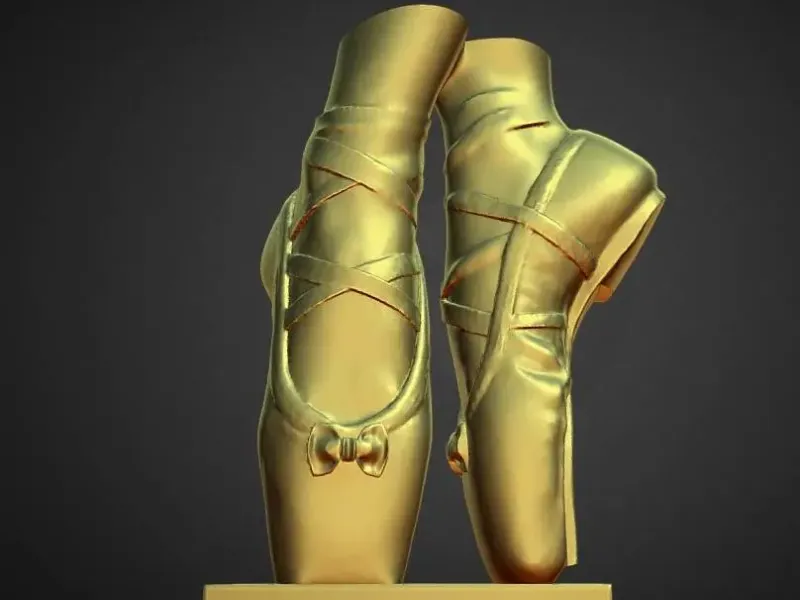 balerina en pointe flower vase