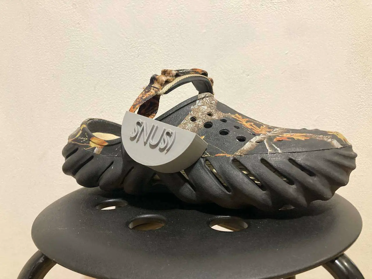 crocs jibbitz SNUS) 