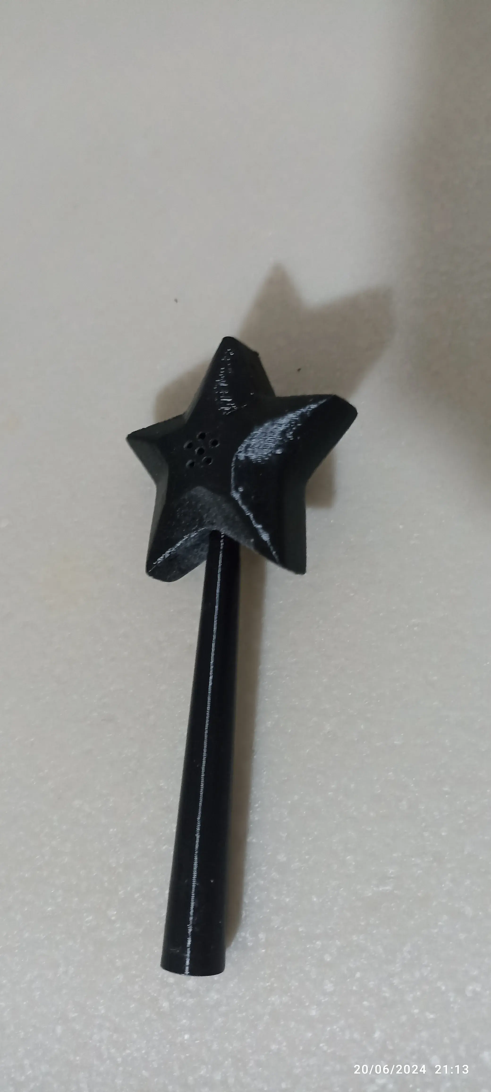 Star-Shaped Salt Shaker With Magical Powers