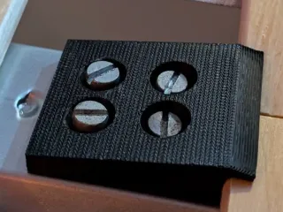 IKEA LUROY center support