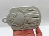 Kitty Wallplate Decor-2