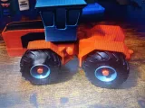 a 4wd tractor-1
