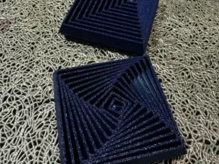 square fidget