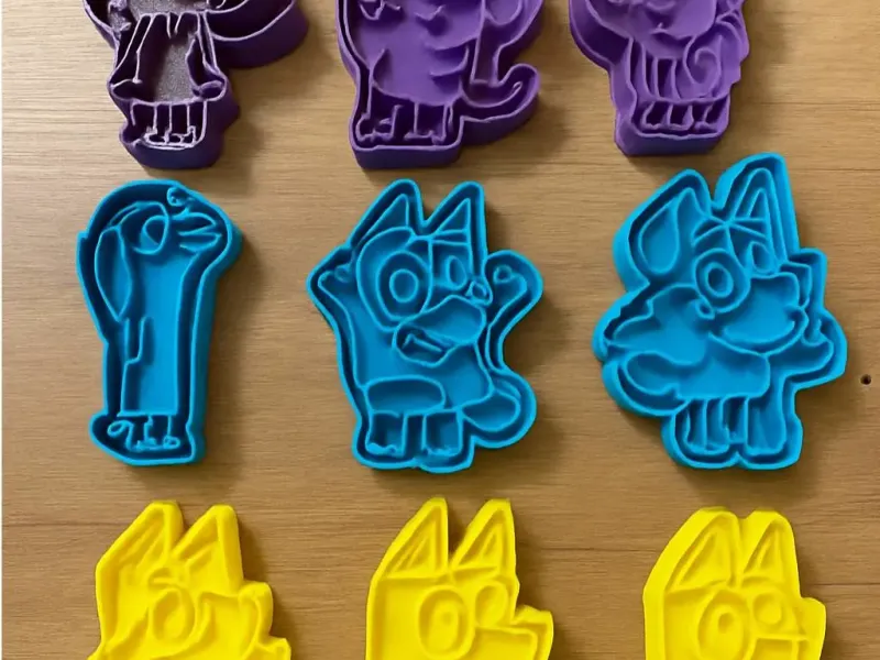 НАБОР ФОРМОЧЕК ДЛЯ ПЕЧЕНЬЯ BLUEY (БОЛЬШАЯ УПАКОВКА, 9 ШТ.)