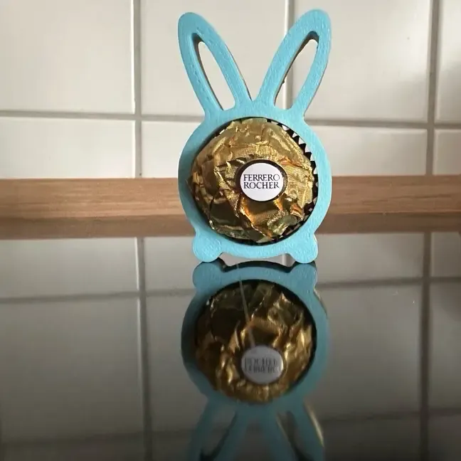 Hase mit Ferrero Rocher Multicolor