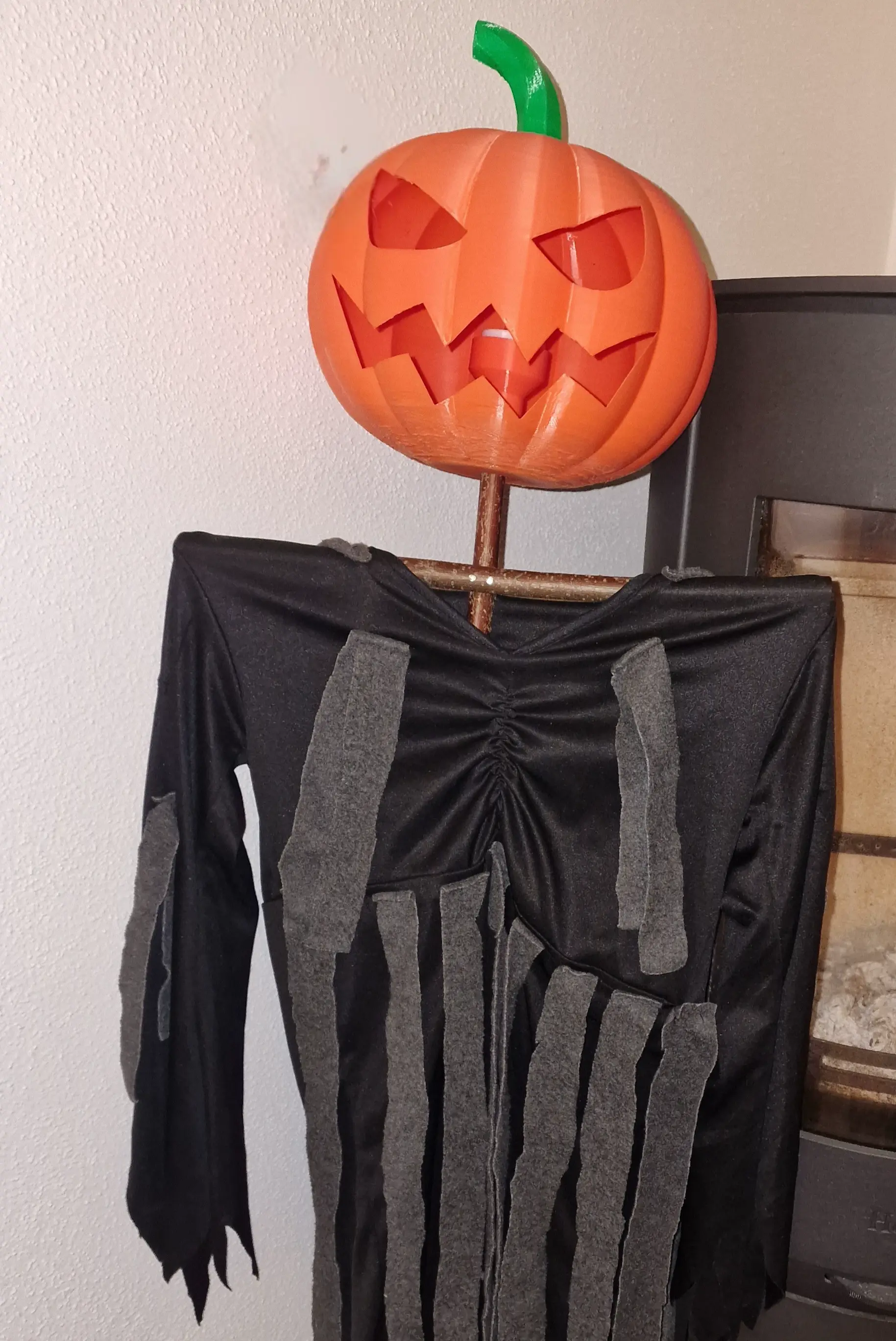 Halloween pumpkin on a stick (diameter up to 15.6mm)
