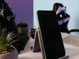Simple Phone Holder-0
