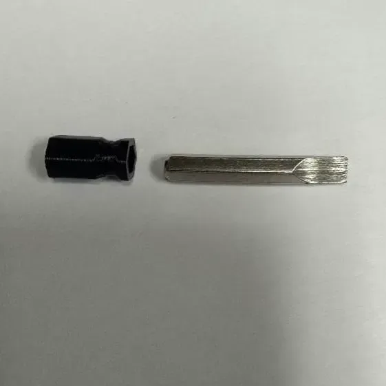 Adaptador de puntas de 1/4" a puntas de 4 mm para almacenamiento o uso ligero