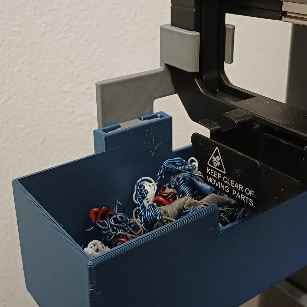 Creality Hi poop bucket holder wider clip