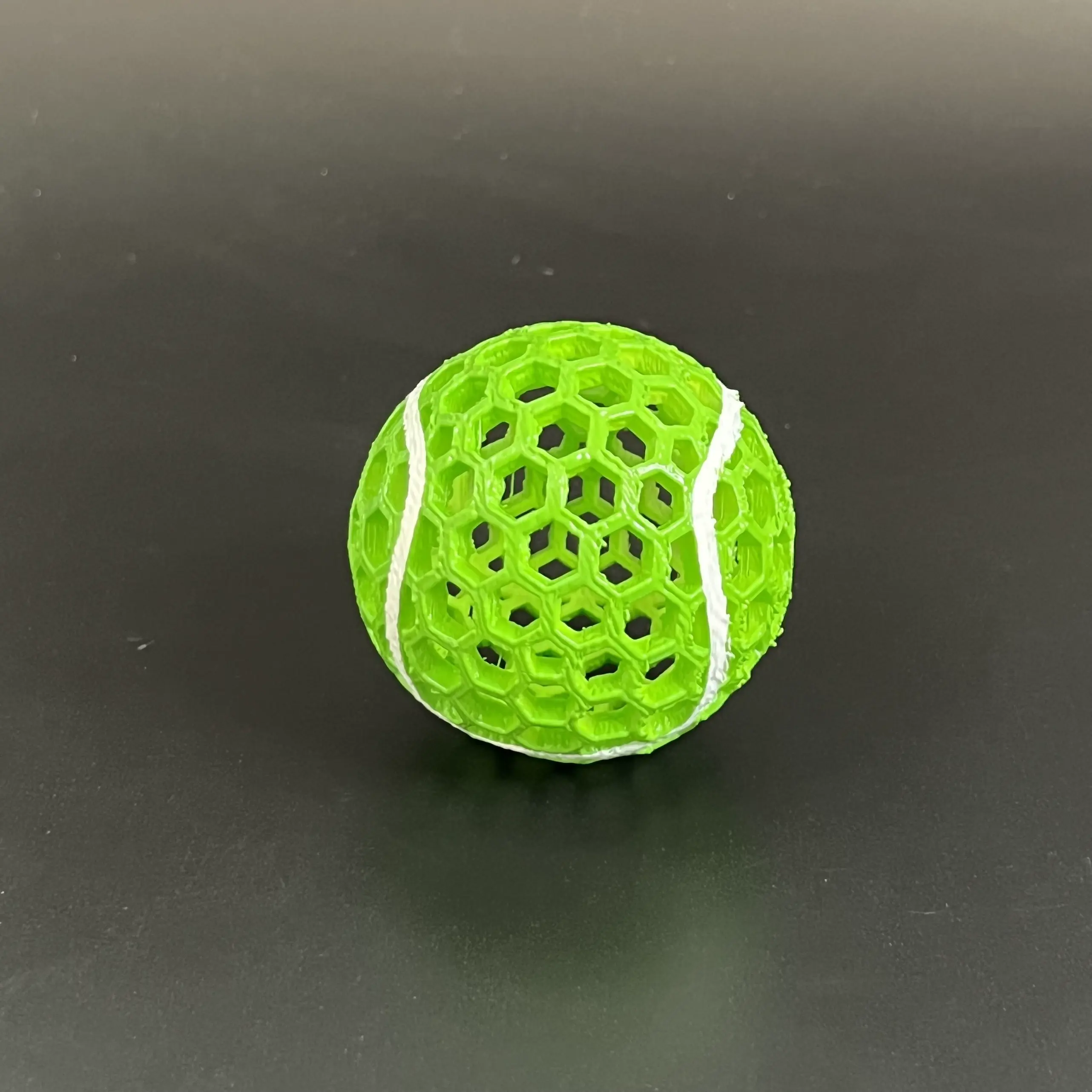 AIRLESS TENNIS BALL - STL & 3MF MULTICOLOR