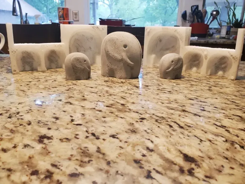 Vorm voor moederolifant en kalfjes