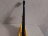 Giraffe toothbrush/razor holder-1