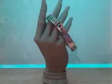 BRACELET HAND DISPLAY-4