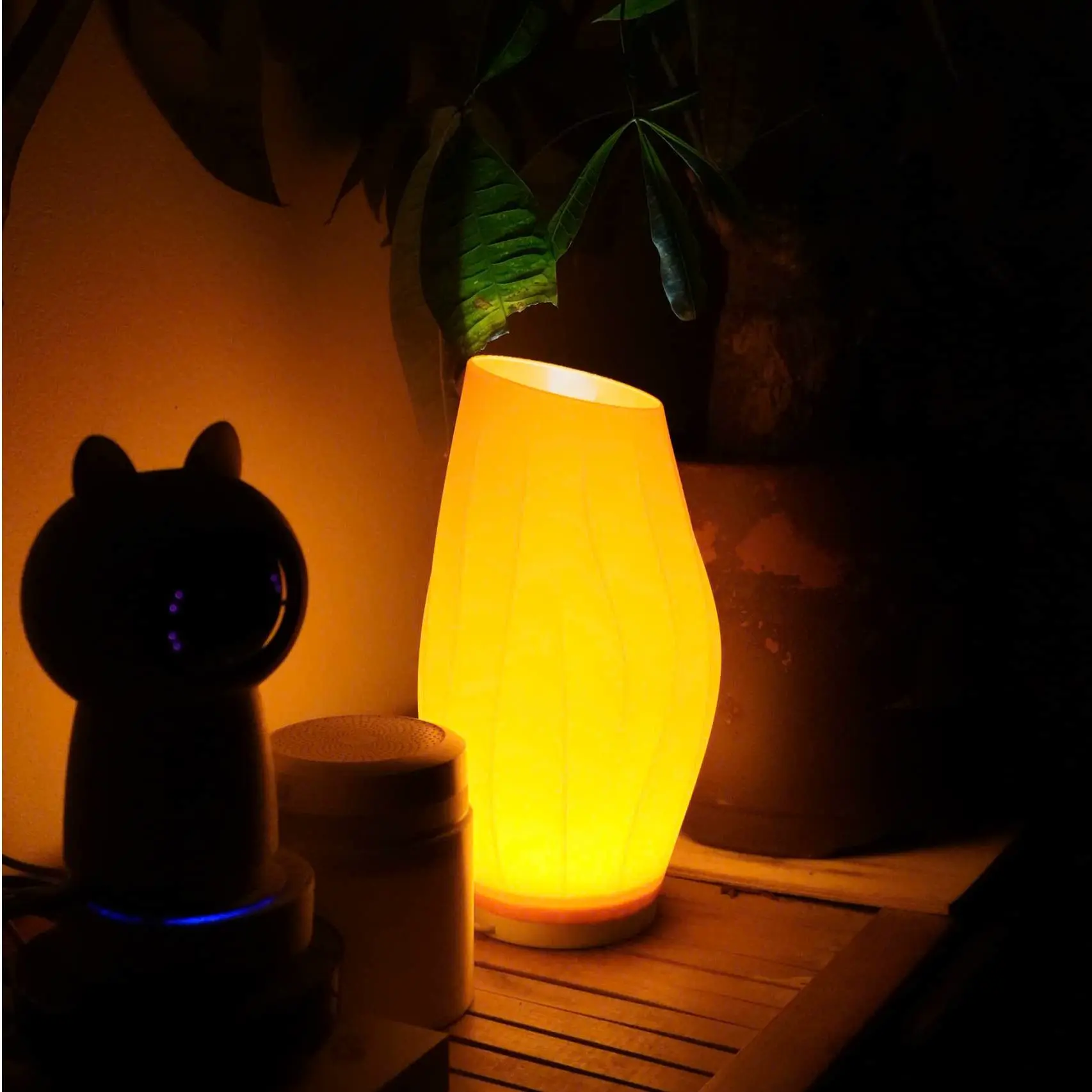 Modern Table Lamp Decor| 8 x 22cm | ~2 hour print