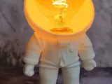 Astronauta lámpara 🪔-1