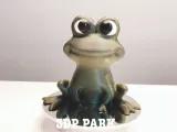 大きな目のカエル Frog (サポート不要、NO support)-2