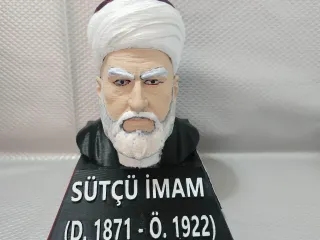 Sütçü İmam Büstü
