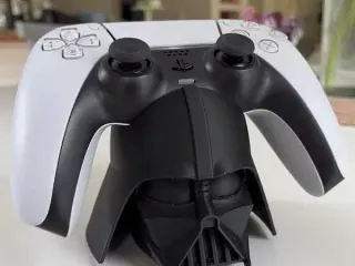 Star Wars PS5 controller Stand Darth Vader