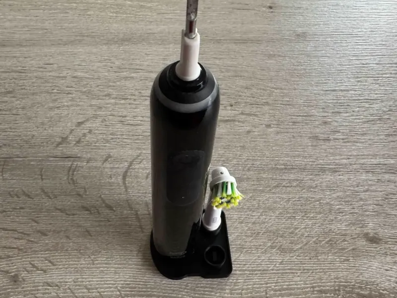 Oral B Holder