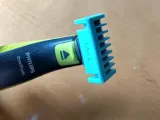 Philips OneBlade Comb-2