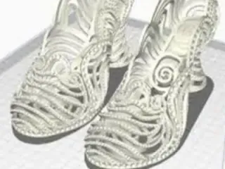 Nessa's Heel Toe