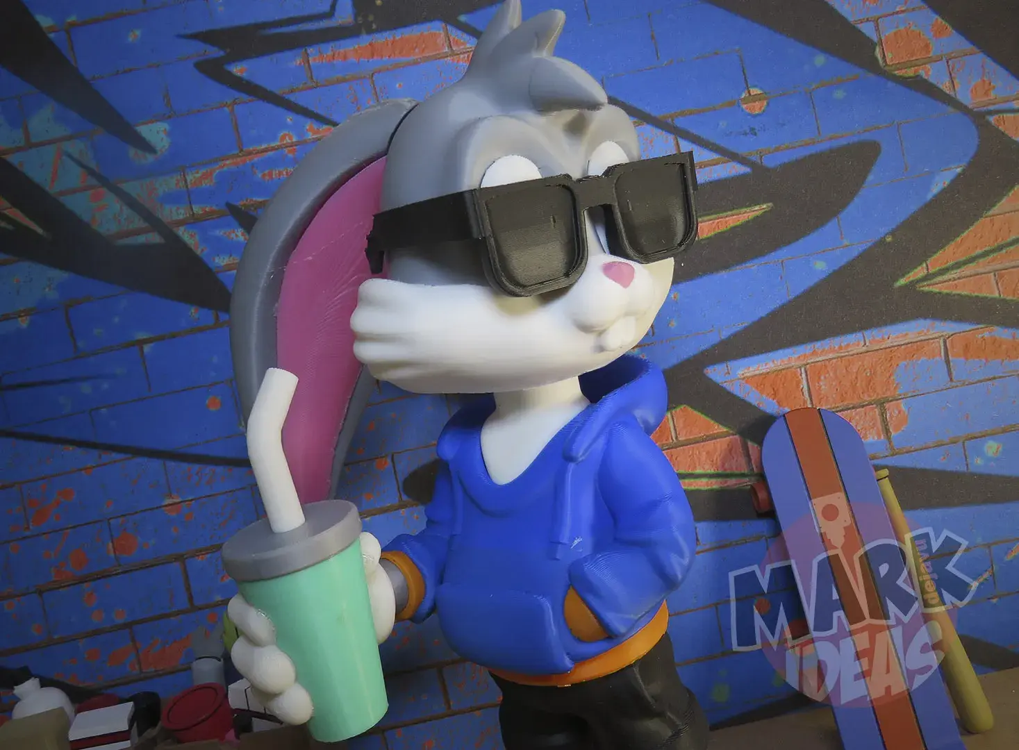 BUGS BUNNY URBAN STYLE