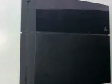 PS4 Wall Mount-0