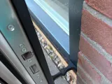 Simple door catcher-4