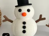 FIGURINĂ ȘI ORNAMENT OM DE ZĂPADĂ TRICOTAT - MULTIPARTS-3