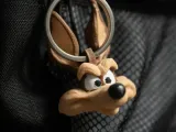 Wile E. Coyote Keychain - Looney Tunes-1