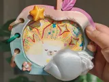 Apple-shaped notebook cover-3