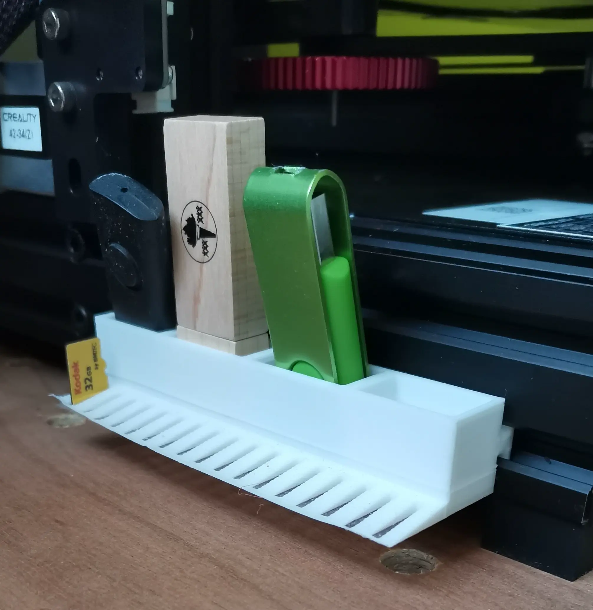 usb holder + micro cd card holder for ender 3 v2 | 3D models 