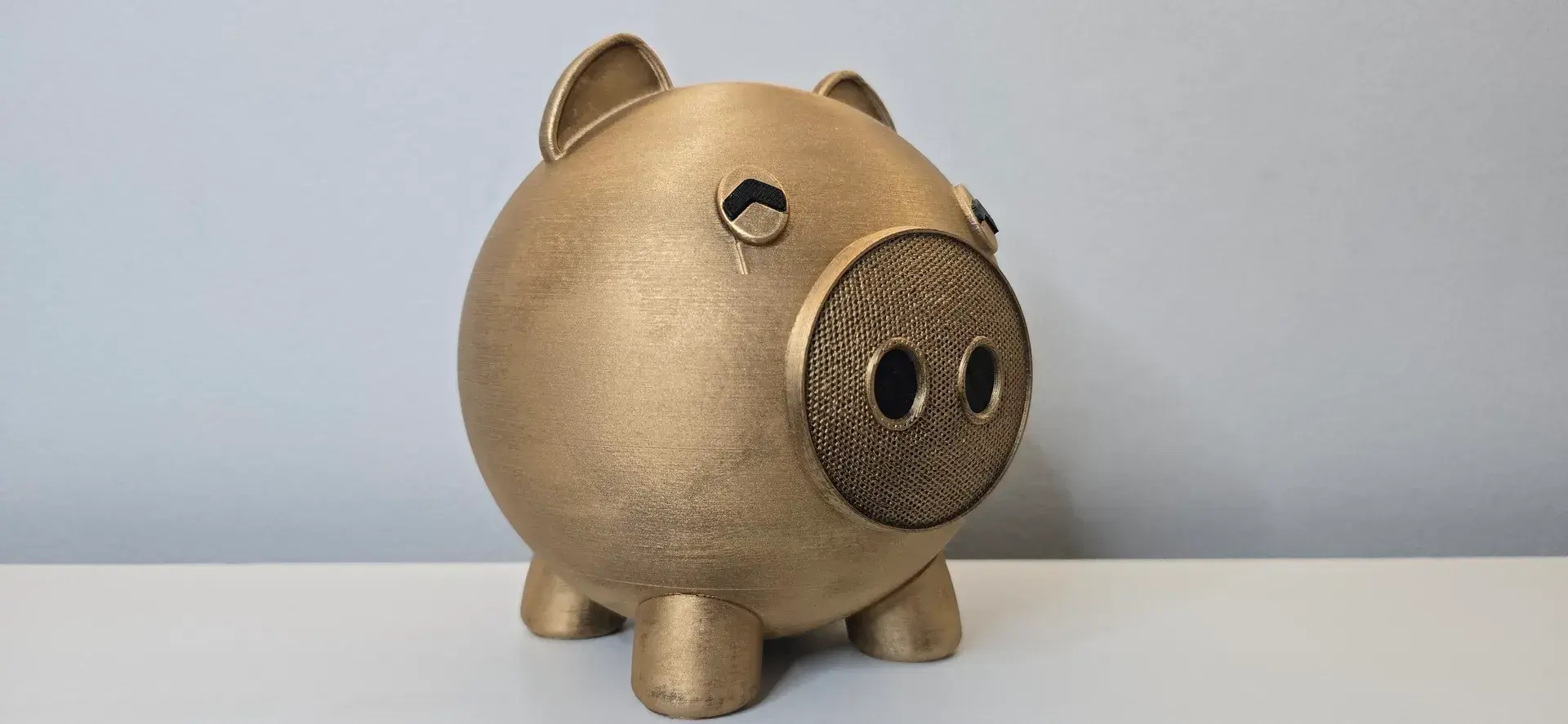 SQUID GAME 2 GOLD PIG MONEY BOX STORAGE