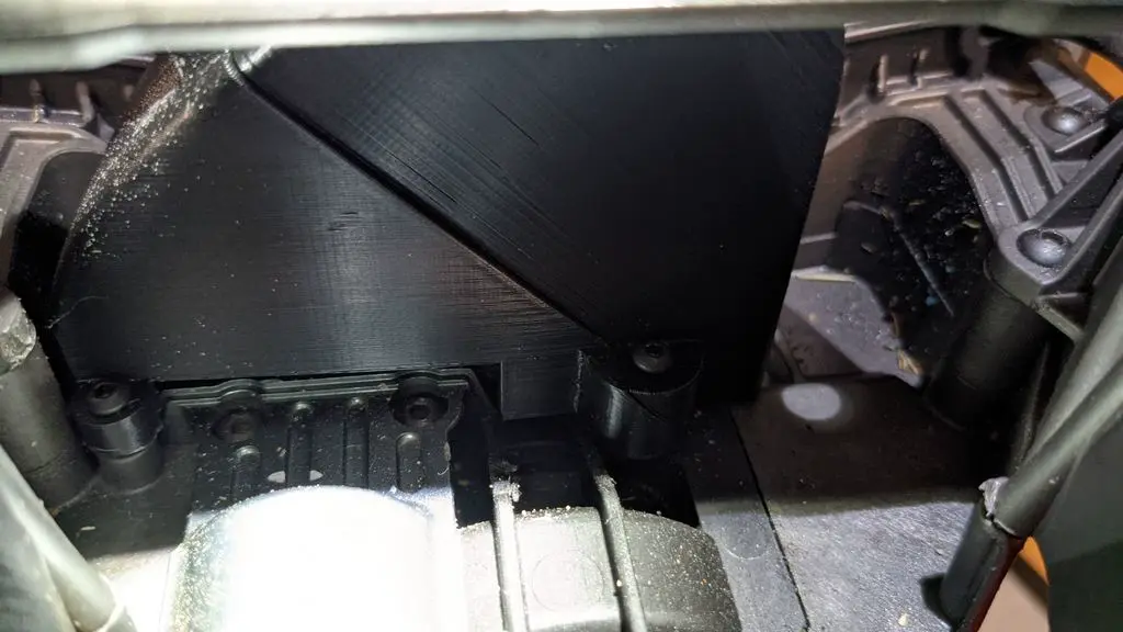 X-Maxx Two Piece Gear Cover - Improved