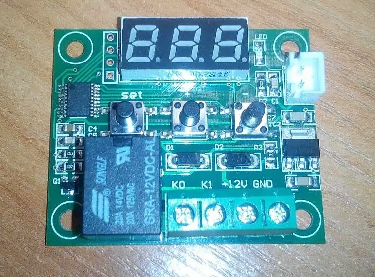 Alloggiamento del termostato w1209