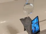 Bath Tub Phone Holder-2