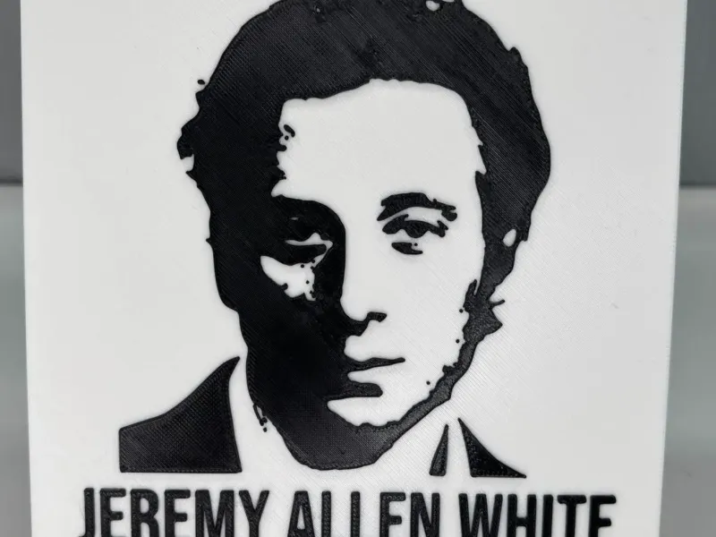 Jeremy Allen White portrait svg art (150mm tile)