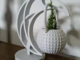 Lunar Floating Planter-2