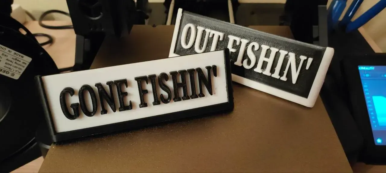 Desk sign + blank plate