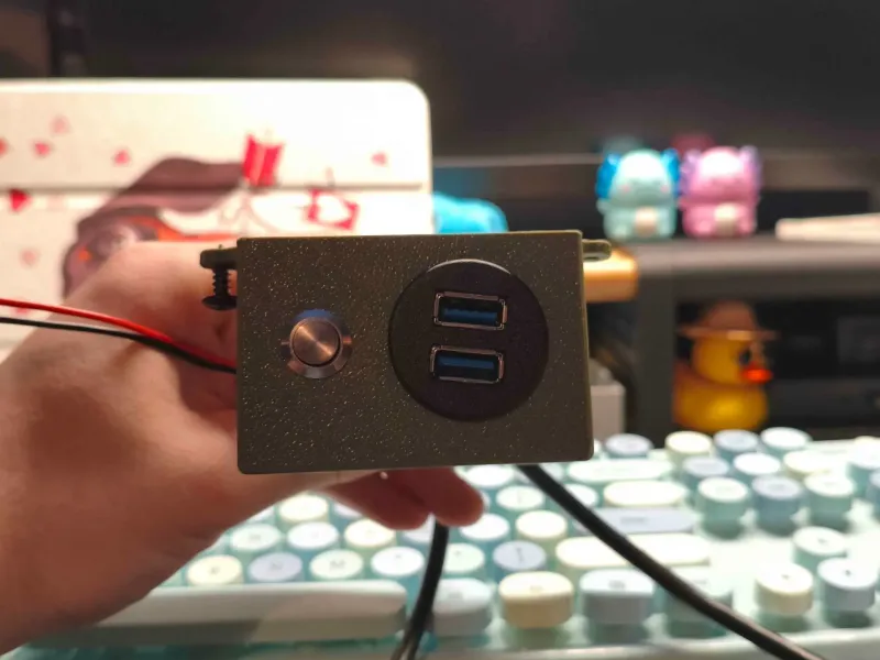 USB付き電源ボタンマウント