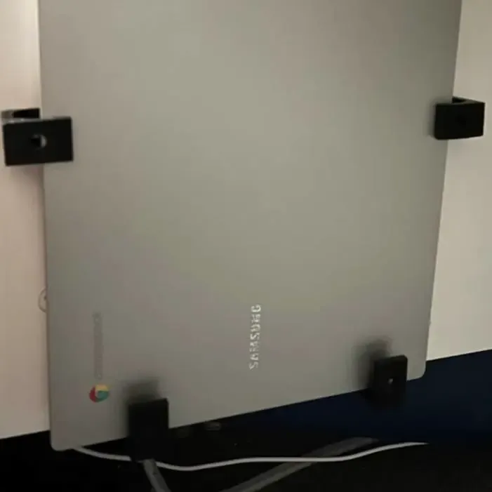 Computer notebook side desk mount