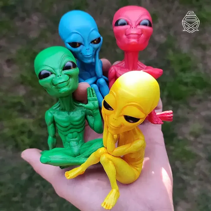 4 ALIENS