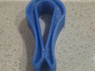 Clip Buste