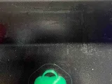 Apple keychain-3