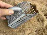 Setaccio per sabbia, per la spiaggia o per pulire la sabbia-1