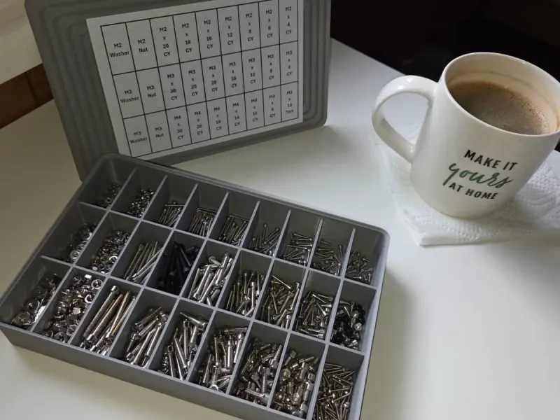 Stackable box set -