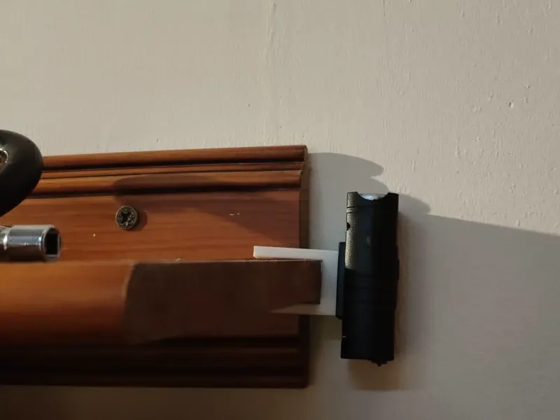 Taschenlampenhalterung