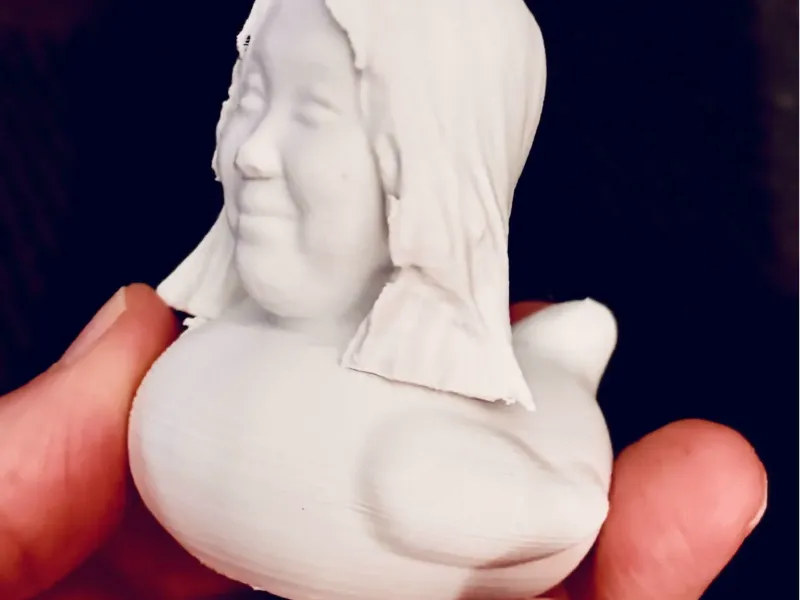 “橡胶罗茜”橡皮鸭