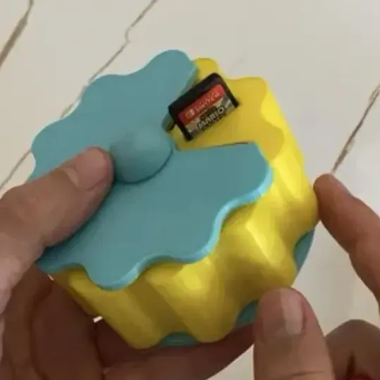 rotating Nintendo switch game holder