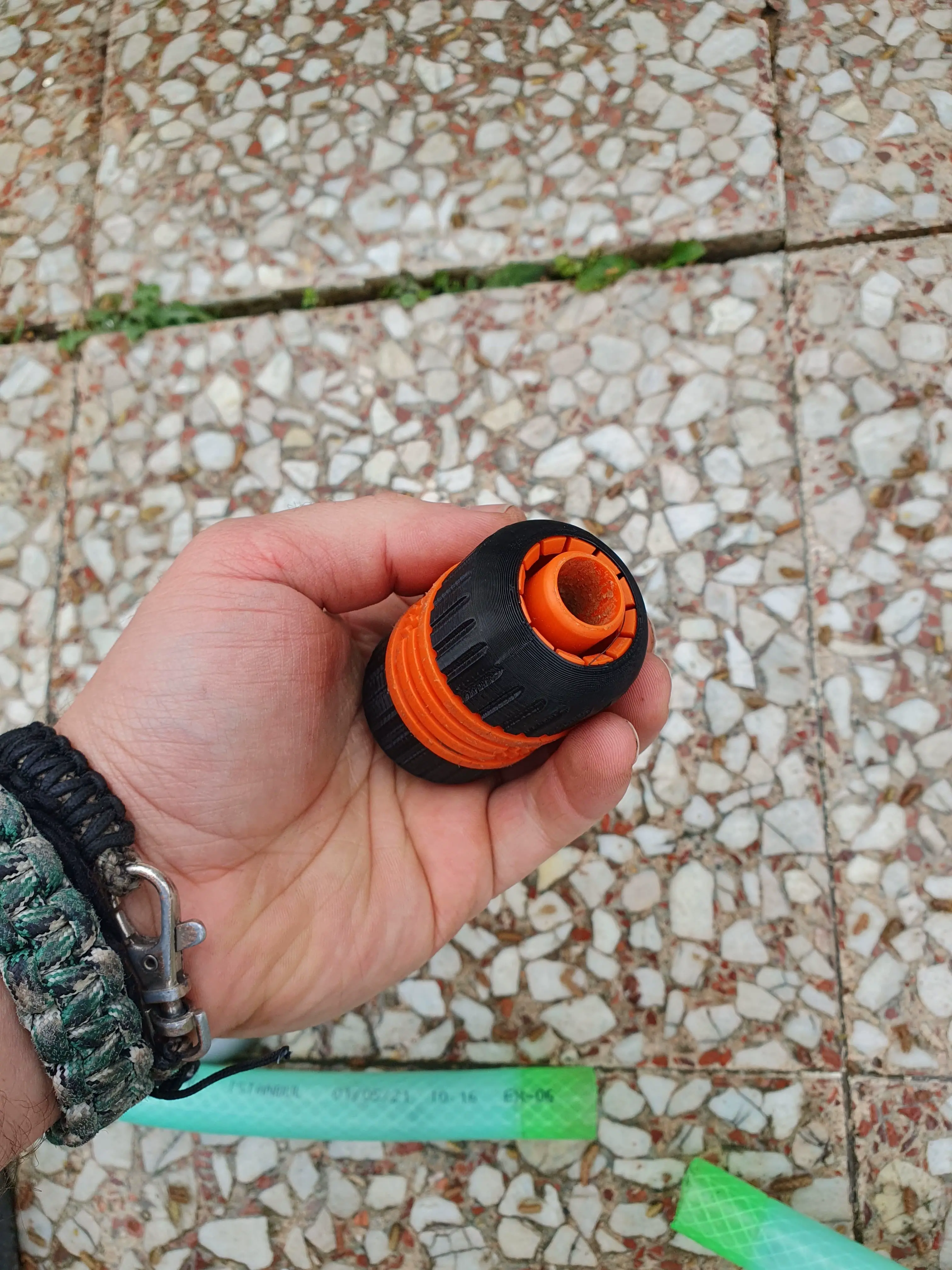 GARDEN HOSE SPLICE ATTACHMENT- WATER HOSE REPAIR KIT